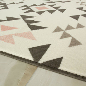 Traditional Geometric White-Pink Area Rug - Ethumz United Kingdom Limited