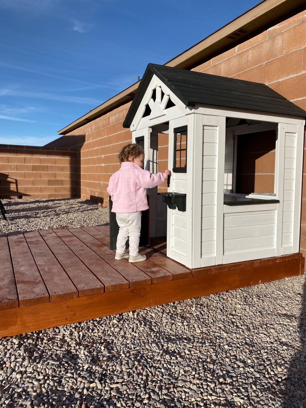 Traditional Playhouse 3x4 Ft.