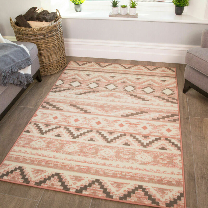 Traditional Geometric Pink Area Rug - Ethumz United Kingdom Limited