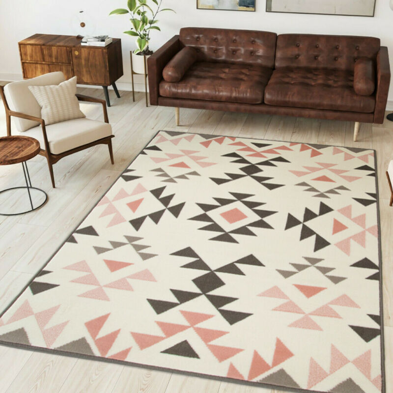 Traditional Geometric White-Pink Area Rug - Ethumz United Kingdom Limited