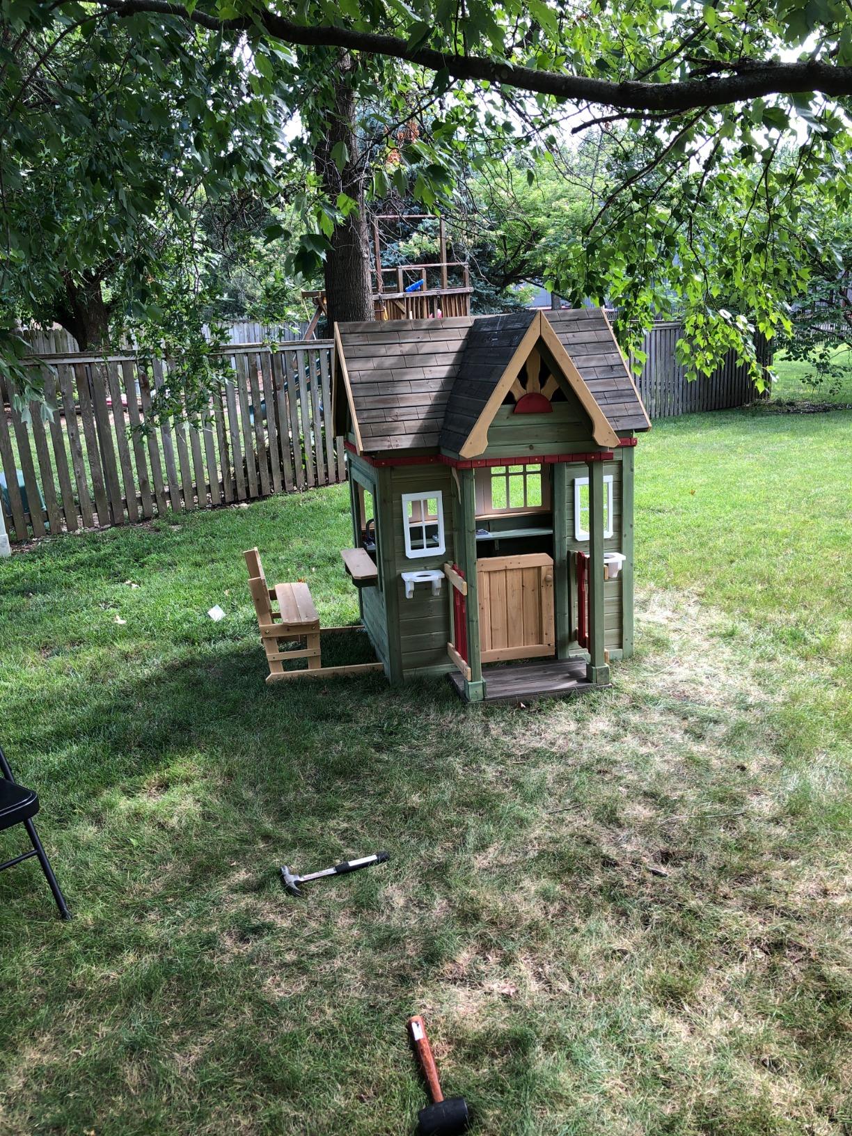 Traditional Vintage Playhouse 6x5 Ft.