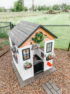 Traditional Playhouse 3x4 Ft.