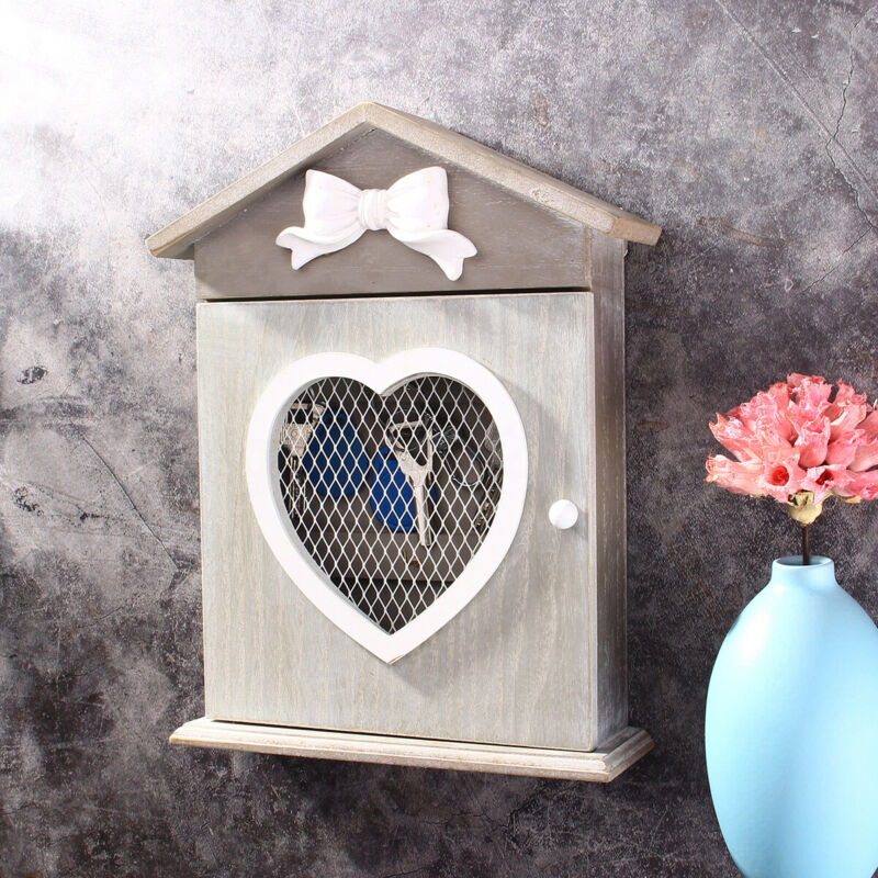 Wooden Heart Key Storage